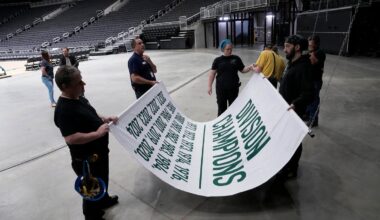 Will Brook Lopez get his jersey retired? Here's your answers