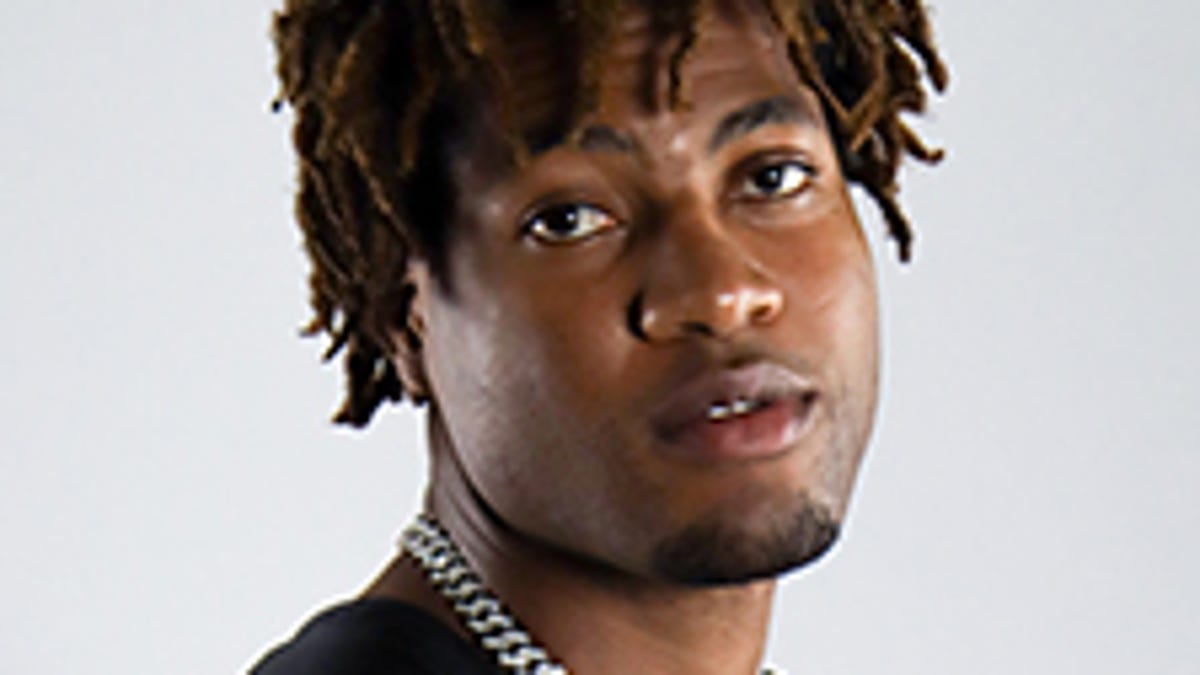 BU adds junior college front court player