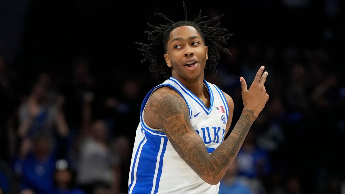 Isaiah Evans, Boozer twins shine in Duke basketball open practice