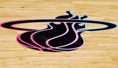 Ex-Miami Heat security guard charged in massive memorabilia theft