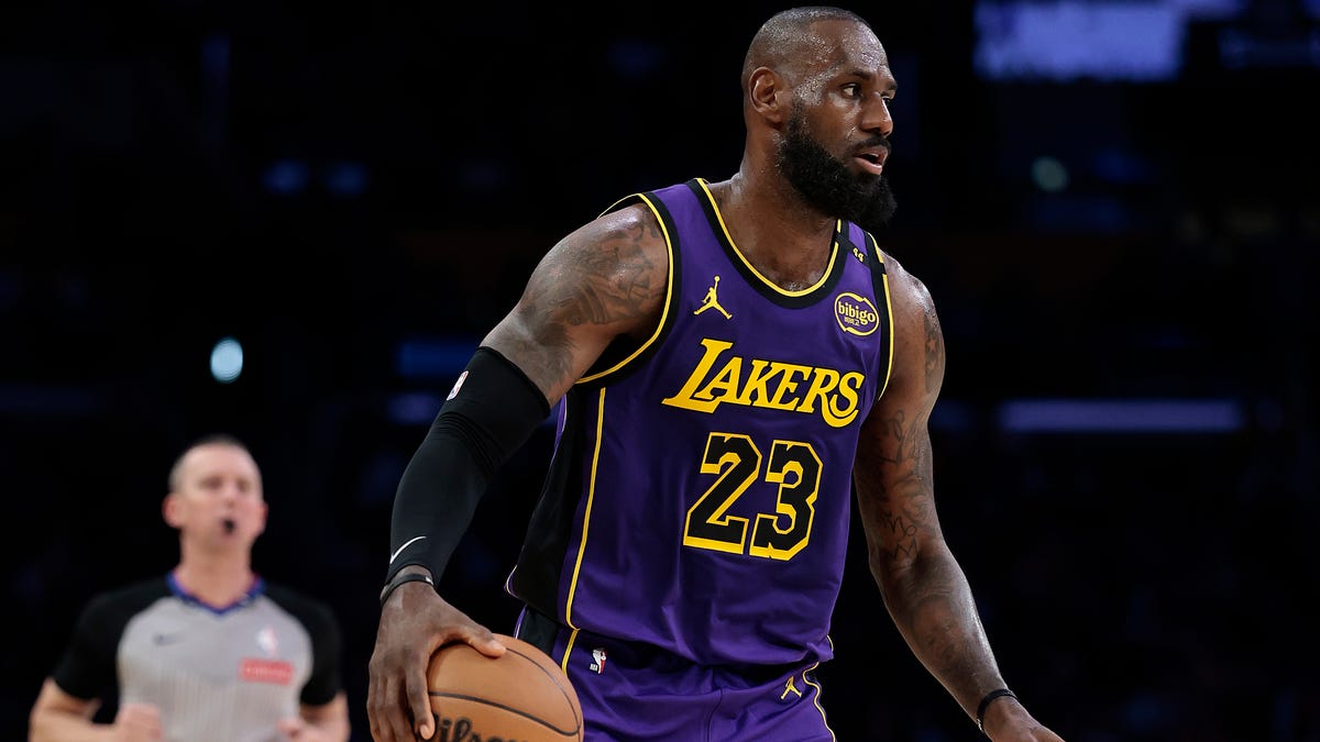 Patrick Beverley comments on LeBron James Clippers Instagram post