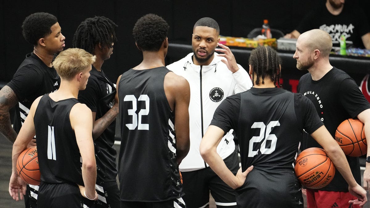 Damian Lillard, Devin Booker several ties being faces of franchises