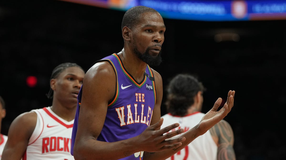 How will Kevin Durant’s game age in Houston? Execs see ‘new normal’