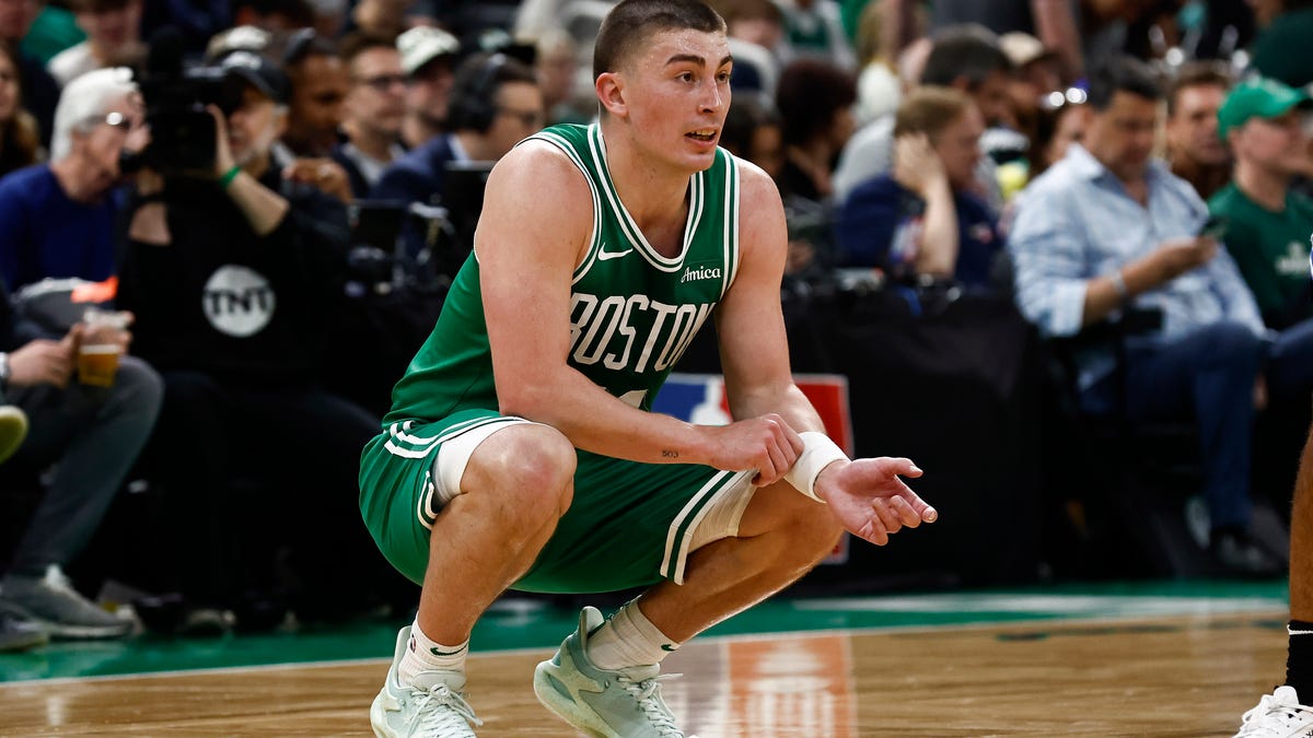 Payton Pritchard on if he or Anfernee Simons should start for Celtics