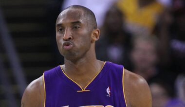 Kobe Bryant basketball card sells for record sum