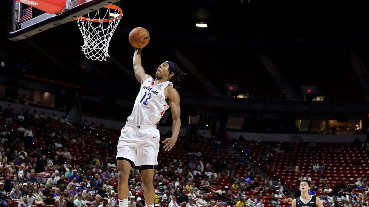 Tre Johnson, others volunteered at back-to-school event