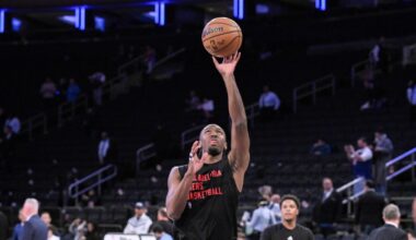 Star Tyrese Maxey leads group of Sixers in early morning workouts