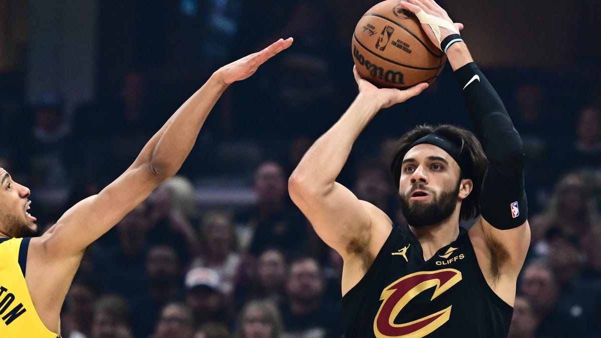 Cavaliers' Max Strus has foot surgery, to miss start of NBA season