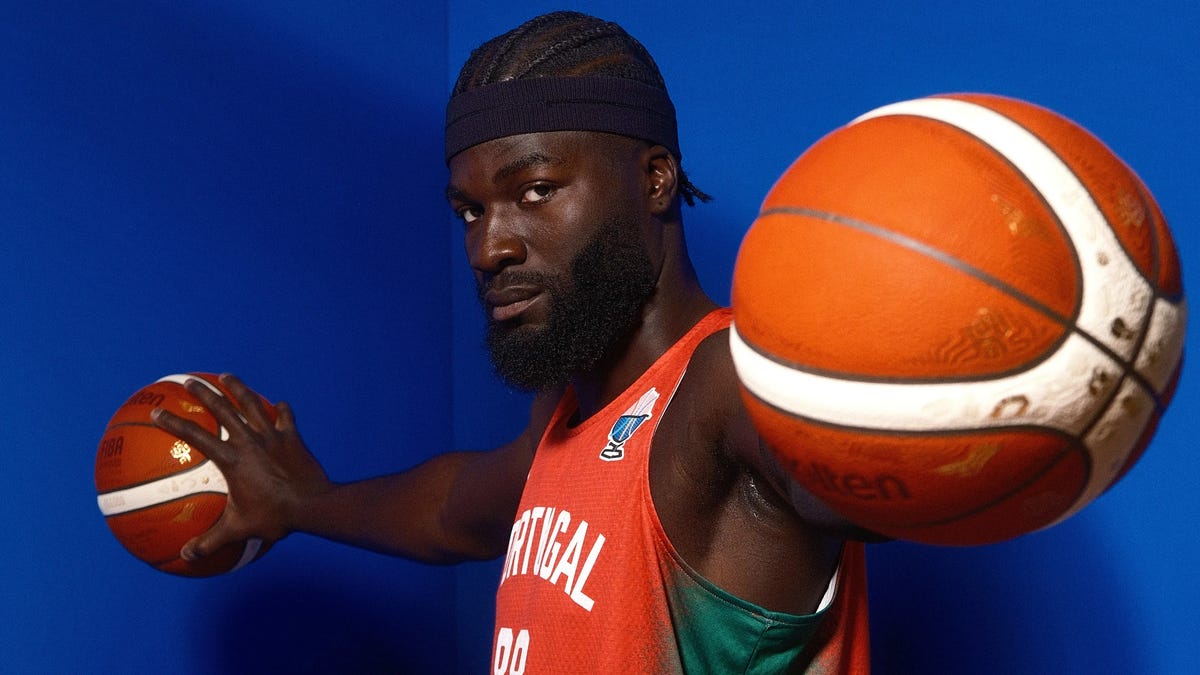 Neemias Queta on his growth with Celtics, Portugal