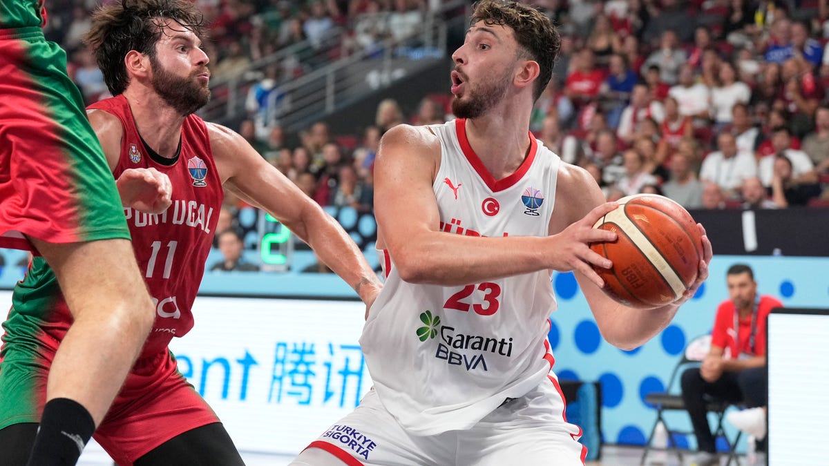 Alperen Sengun stays elite as Turkey improves to 3-0