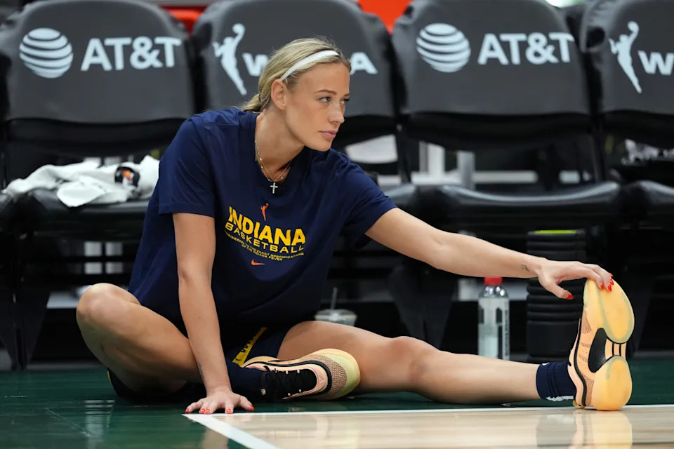 SEATTLE, WASHINGTON - AUGUST 03: Sophie Cunningham #8 of the Indiana Fever stretches before the game against the Seattle Storm at Climate Pledge Arena on August 03, 2025 in Seattle, Washington. (Photo by Soobum Im/Getty Images)Soobum Im/Getty Images