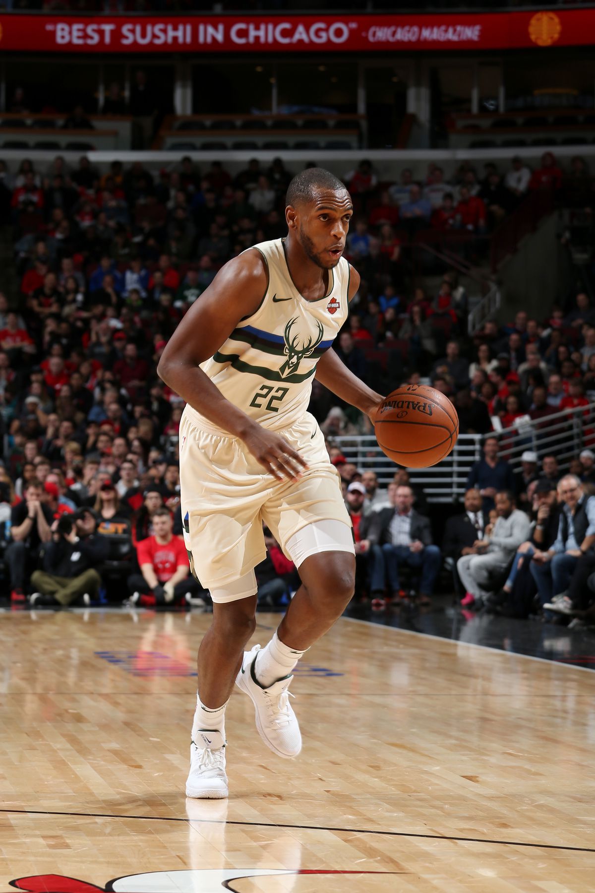 Milwaukee Bucks v Chicago Bulls