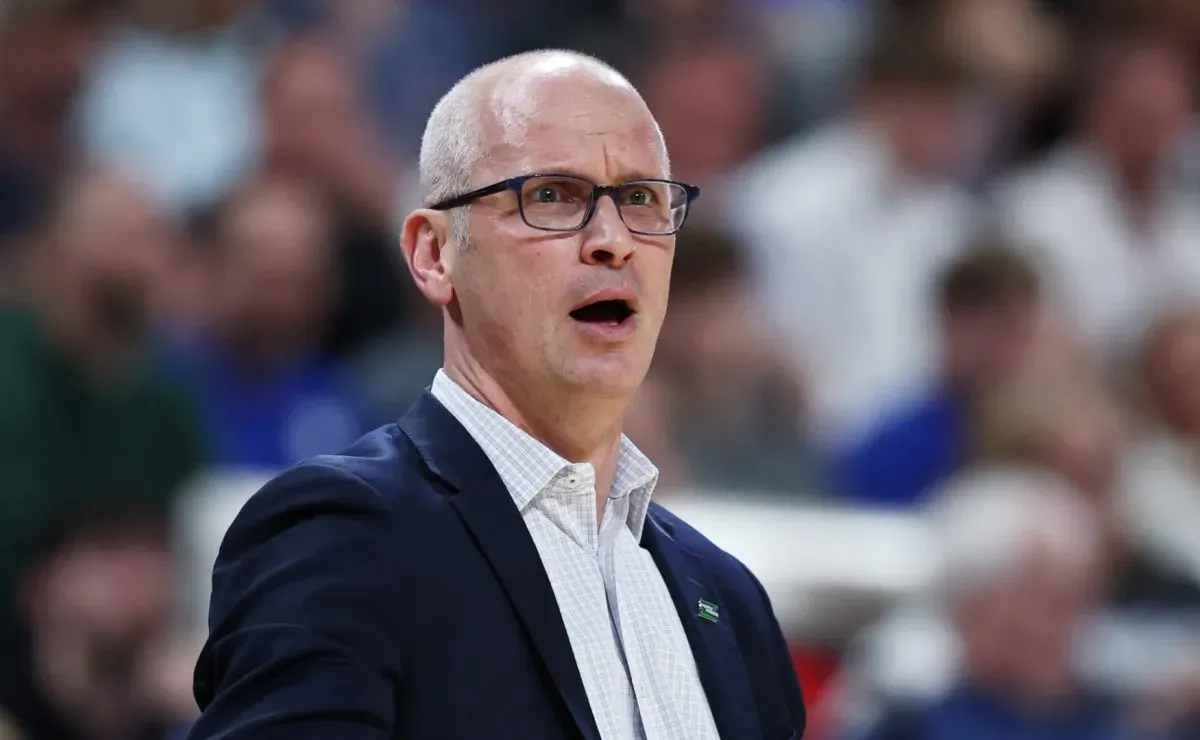 NCAA analyst reveals the Huskies' X-factor ahead of crucial season