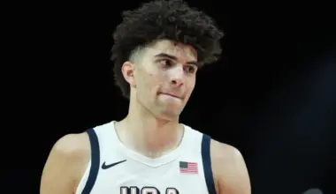 Cameron Boozer turns heads in open practice