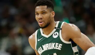 NBA Hall Famer makes bold prediction on Bucks’ title chances -‘You're going to need more than just Giannis’