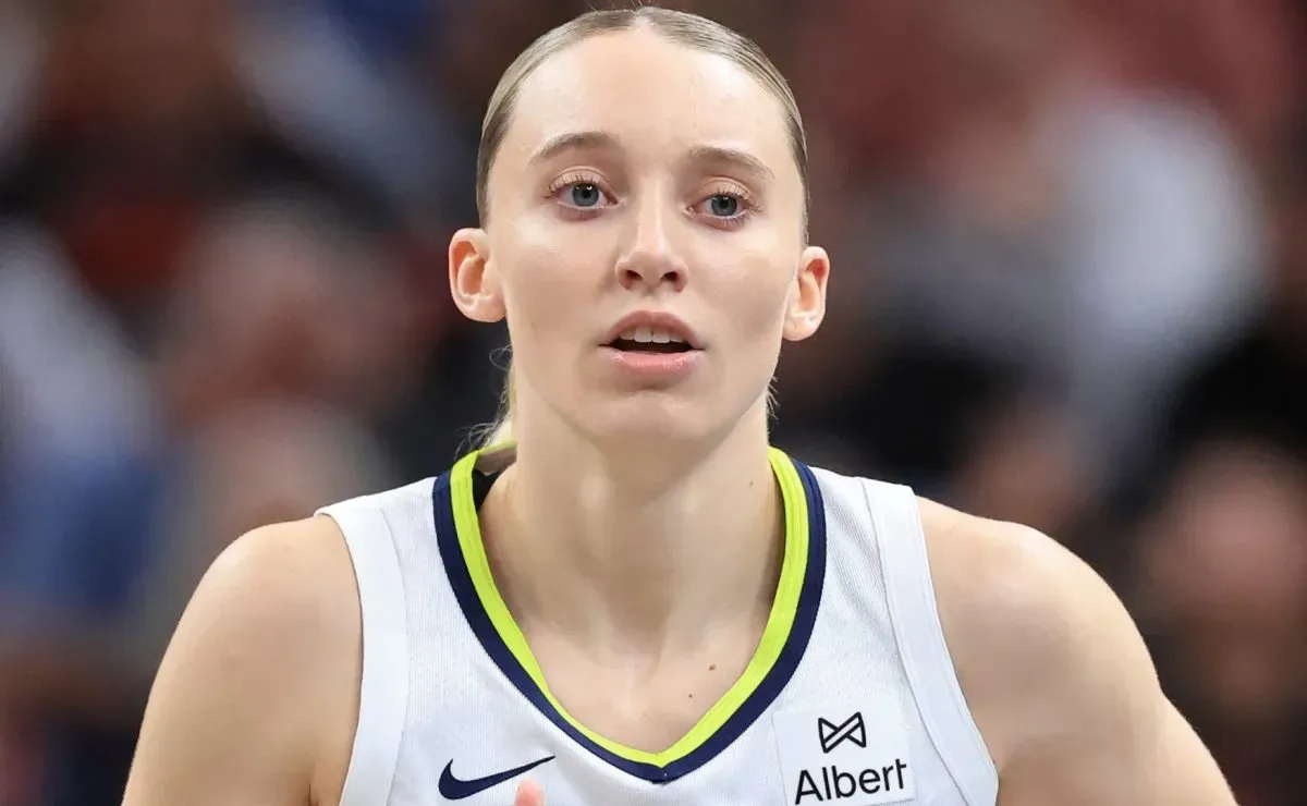 Wings rookie star Paige Bueckers firmly responds to criticism from Sophie Cunningham