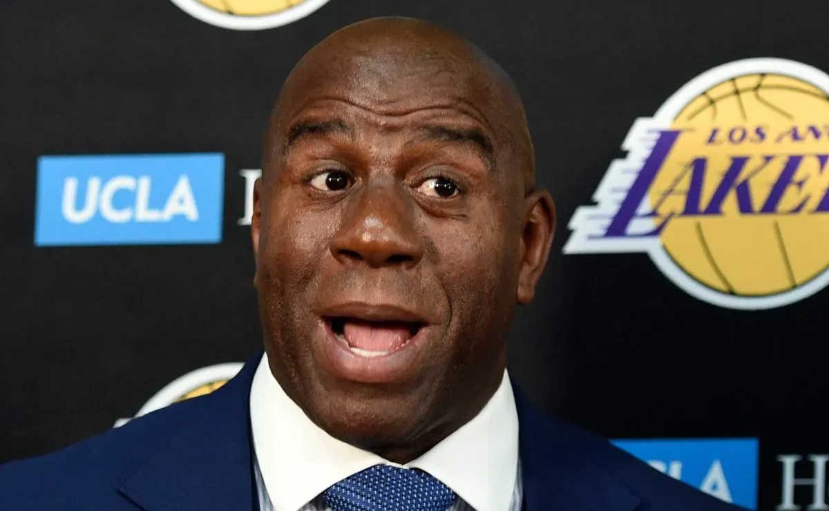 NBA legend Magic Johnson leaves out LeBron James in naming his top five Lakers of all time