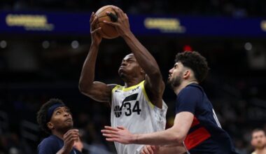 Oscar Tshiebwe #34 of the Utah Jazz...