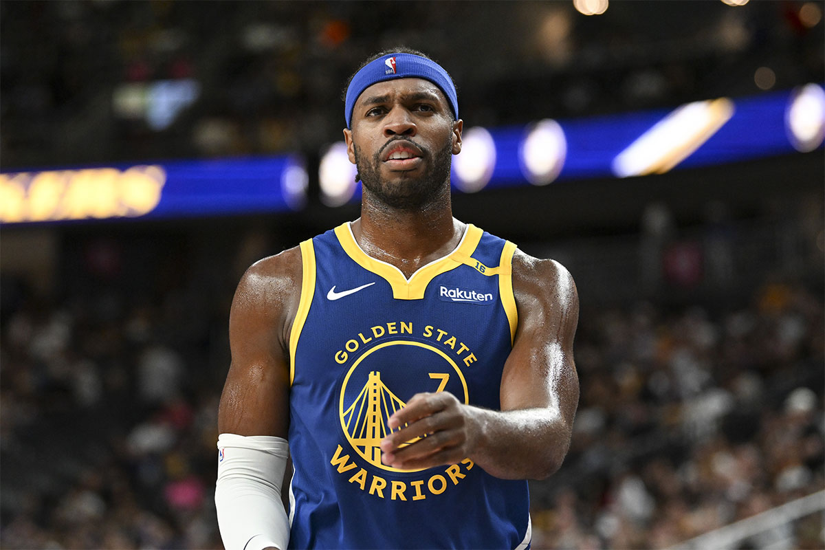 Golden State Warriors guard Buddy Hield (7) looks on against the Los Angeles Lakers in the second quarter during a preseason game at T-Mobile Arena.