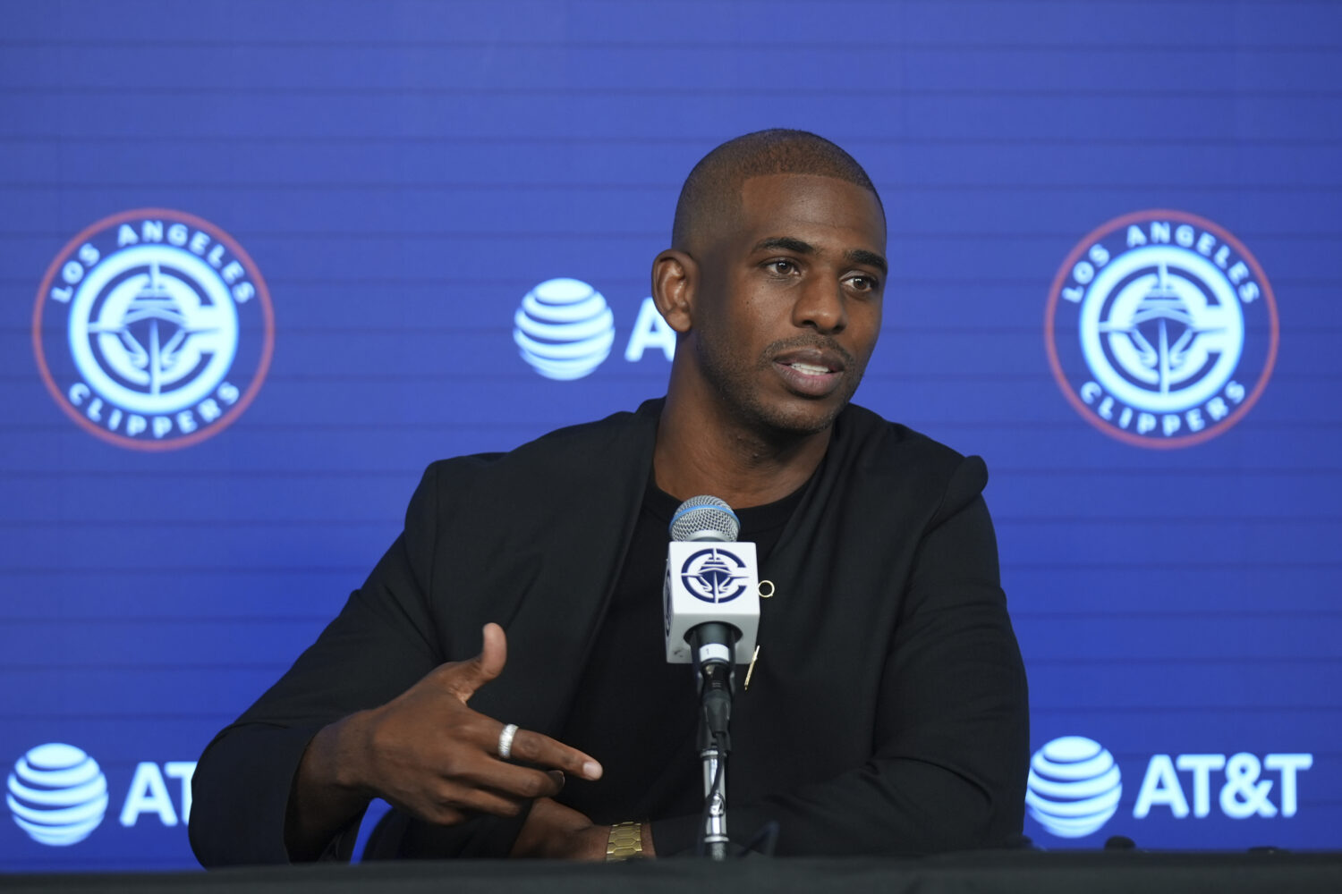 Chris Paul is introduced as the newest member of the Los Angeles Clippers during a basketball news ...