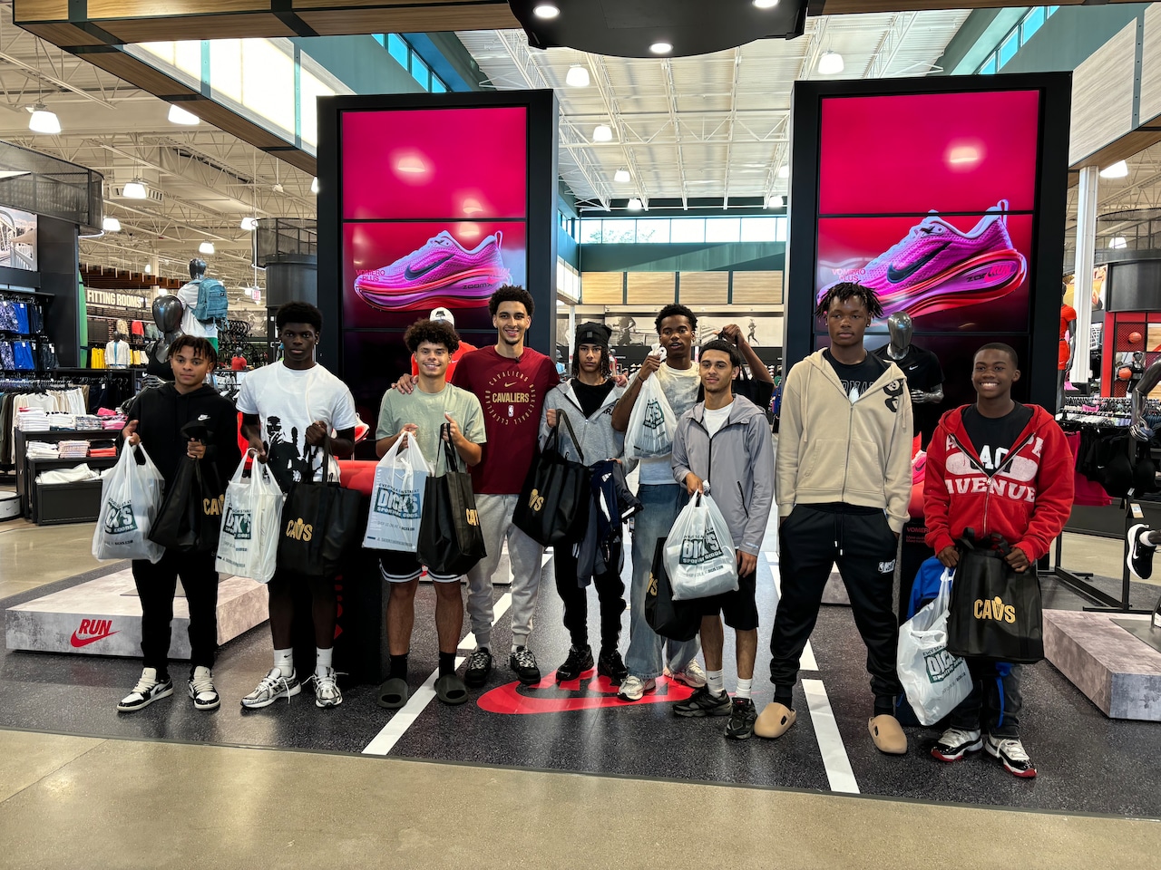 Tyrese Proctor’s first assist in Cleveland comes off the court