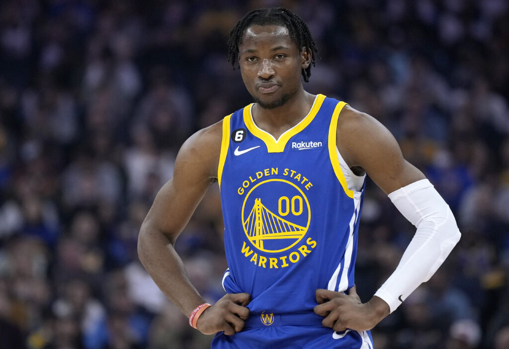 Jonathan Kuminga #00 of the Golden State Warriors looks on