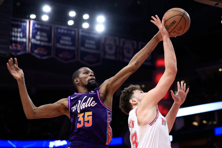 Kevin Durant and Alperen Sengun during the Phoenix Suns v Houston Rockets game last season