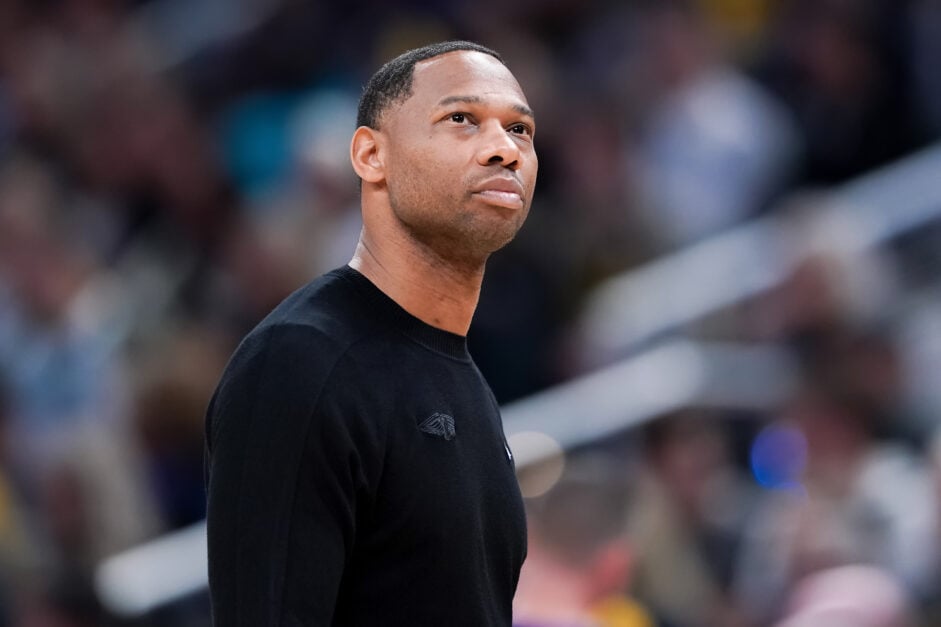 Head coach Willie Green of the New Orleans Pelicans looks on in the first quarter against the Indiana Pacers at Gainbridge Fieldhouse.