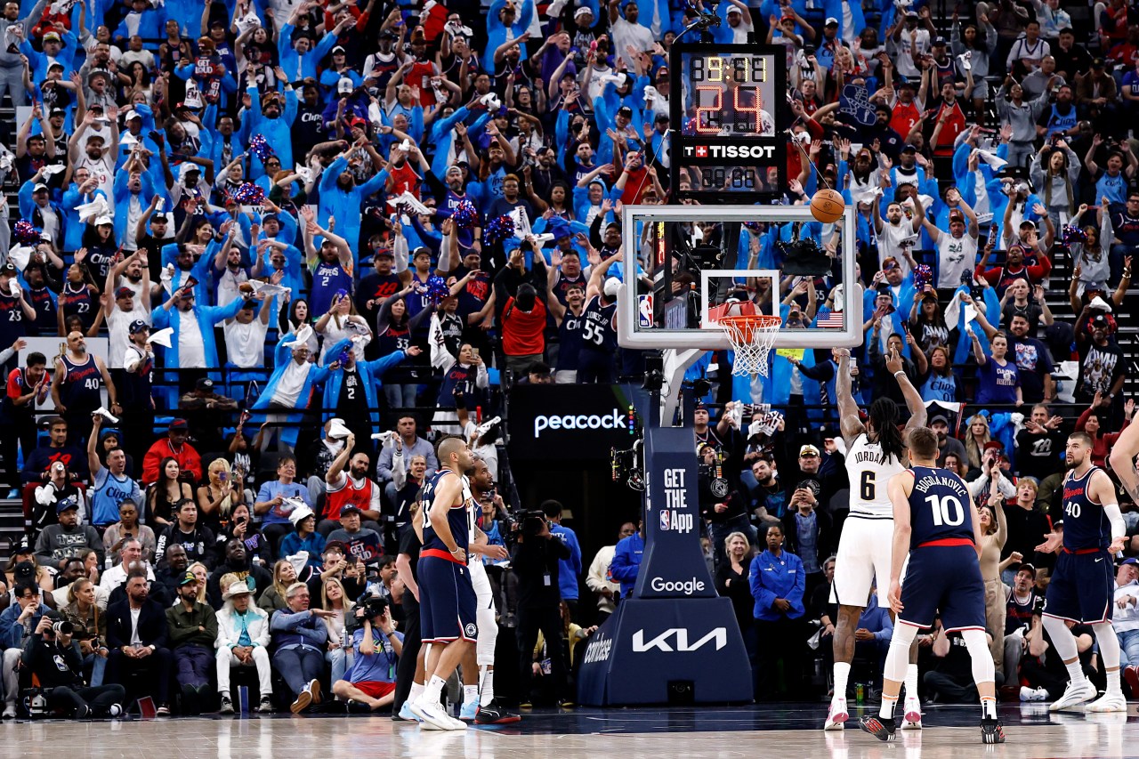 Supporters section at new Clippers arena was built to torment opposing players. Is it working?