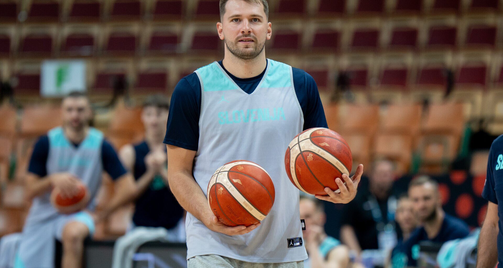 How Luka Doncic fared in Slovenia's EuroBasket opening game, with Lakers chiefs Jeanie Buss and Rob Pelinka watching