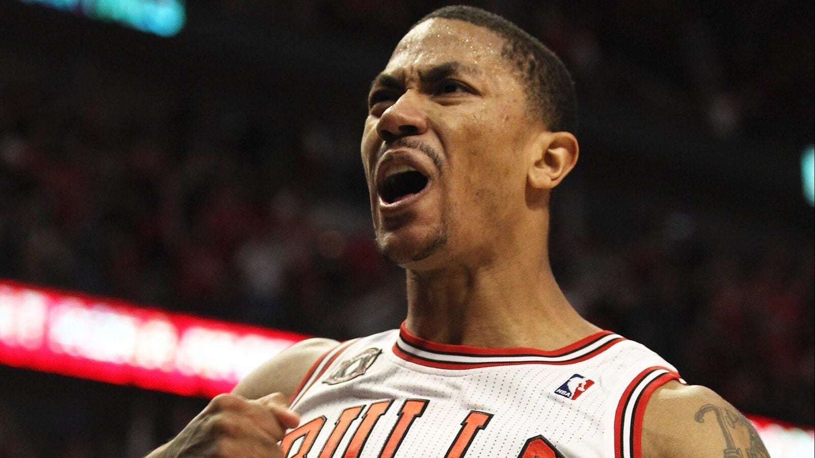 Derrick Rose in action