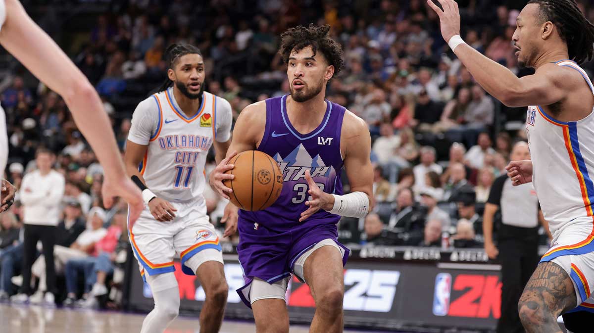 Utah Jazz guard Johnny Juzang (33) looks to past the ball during the second half against the Oklahoma City Thunder at Delta Center.