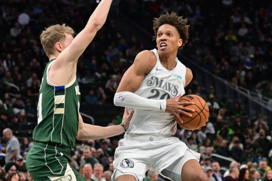 Nuggets To Sign Kessler Edwards