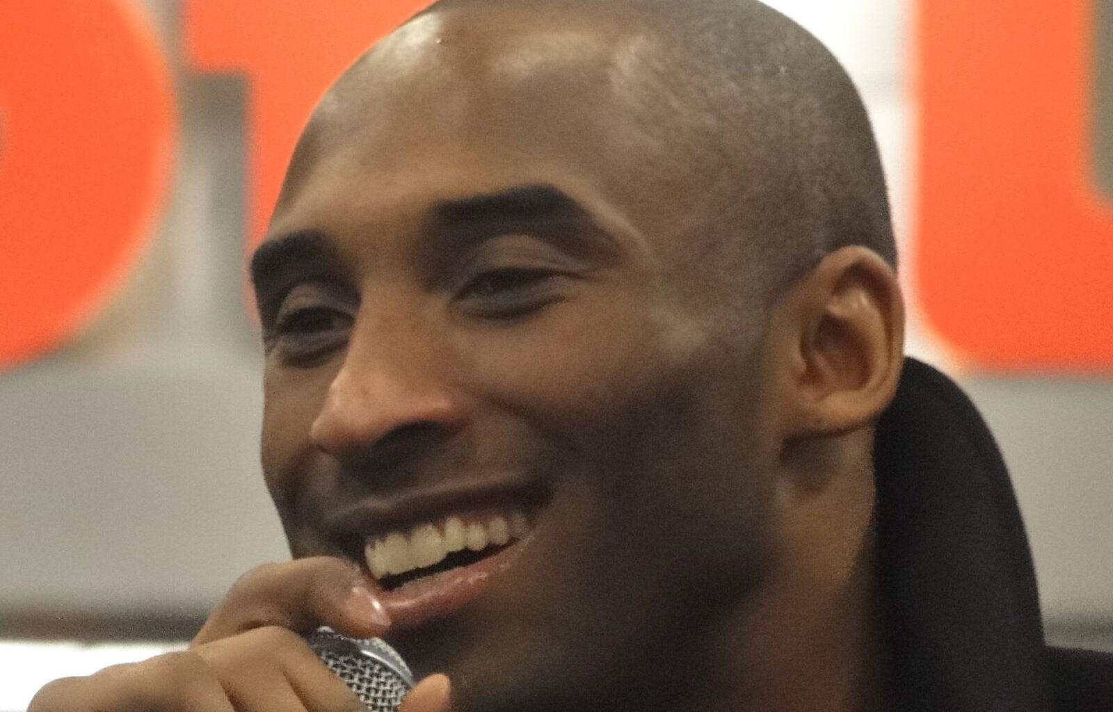 Warner Bros Picks Up Script On Nets Trying To Draft Kobe Bryant