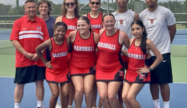 Tennis: Mavericks put up strong fight in season opener against Henderson