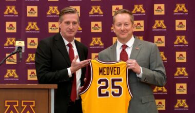 Watch: Gophers men's basketball coach Niko Medved shares Fair stories, looks ahead to season
