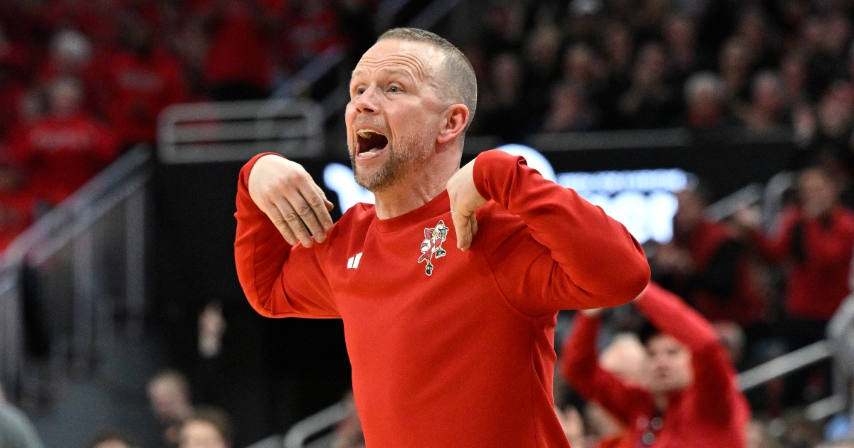 Mar 20, 2025; Lexington, KY, USA; Louisville Cardinals head coach Pat Kelsey looks on during the first half of the game against the Creighton Bluejays in the first round of the NCAA Tournament at Rupp Arena. Mandatory Credit: Jordan Prather-Imagn Images
