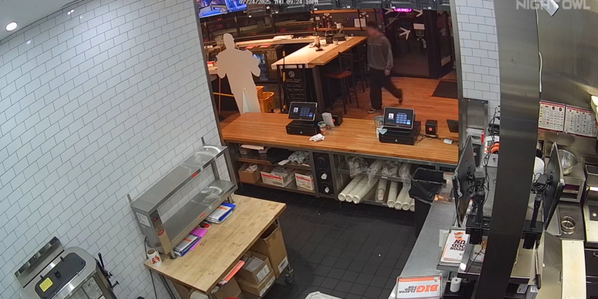 Shaq cutout stolen from Gilbert chicken restaurant