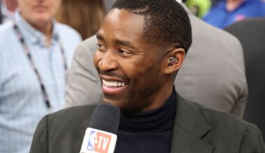 Reddit AMA: Flagg, Harper, Edgecombe at Rookie Photo Shoot