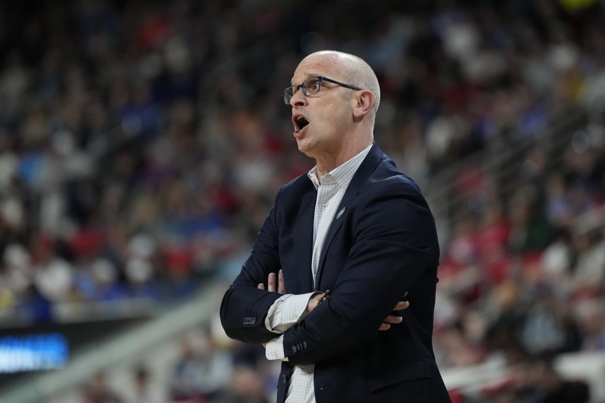 Dan Hurley ignored father's advice to take Lakers job last offseason