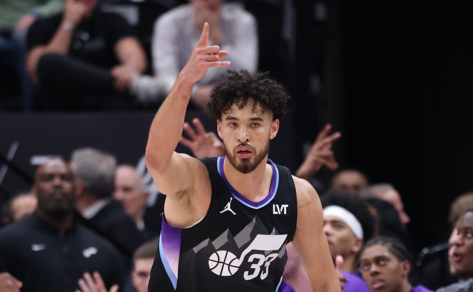 Johnny Juzang Offers Three-Point Intrigue At the End Of Minnesota's Bench