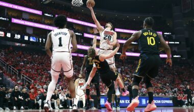 The Jumbo-Ball Rockets Are Just Barmy About Centers