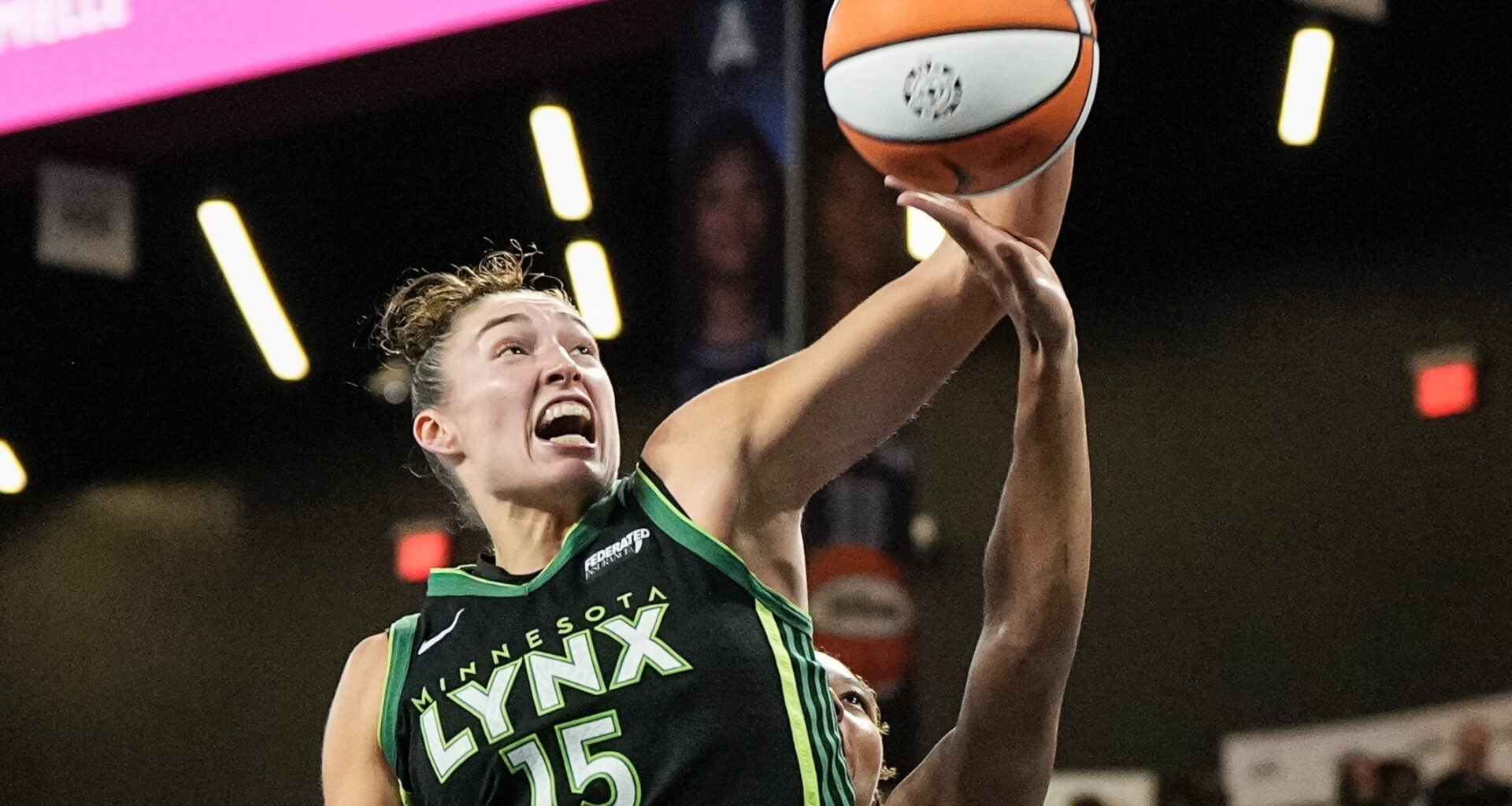 Jessica Shepard displays full potential with historic performance