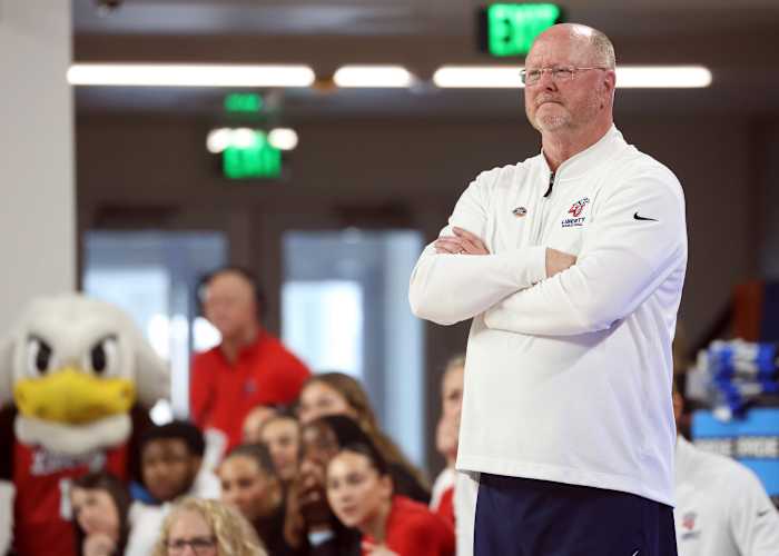 Liberty’s Green retiring after 26 seasons