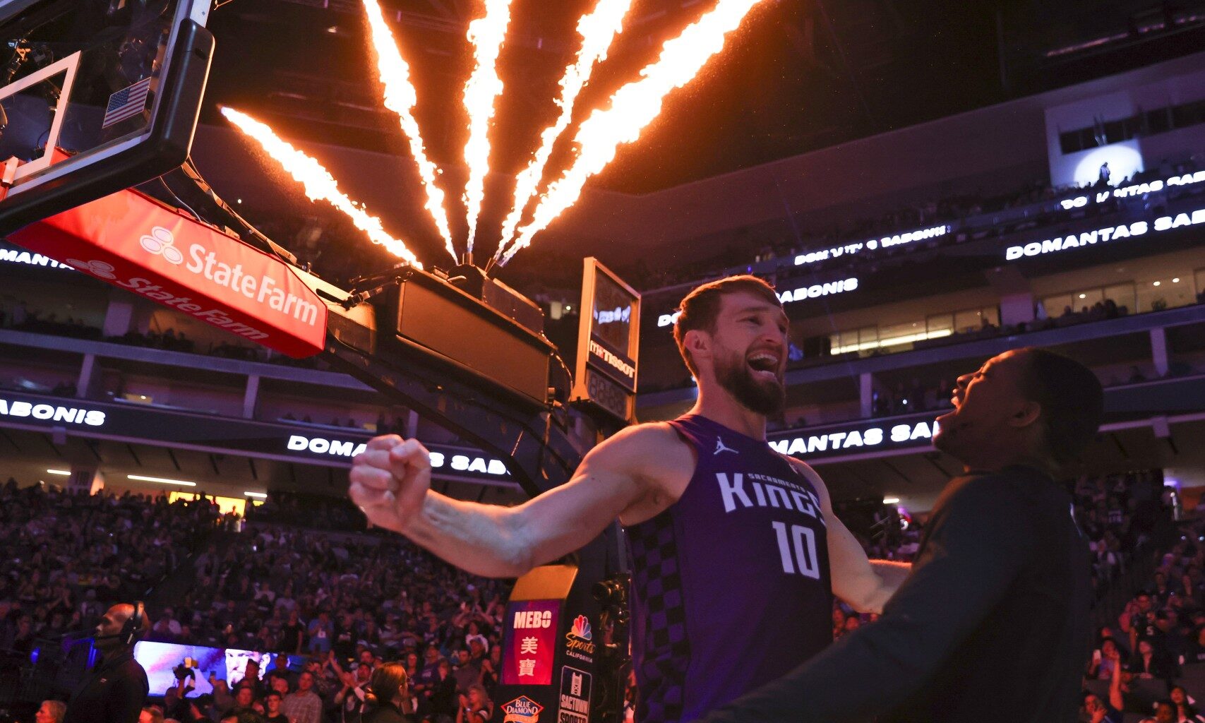 Mike Brown hopes the Kings can climb the NBA mountain