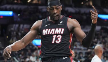 Adebayo hits 19-footer at buzzer to cap 30-point outing in Miami Heat's 105-103 win over San Antonio Spurs