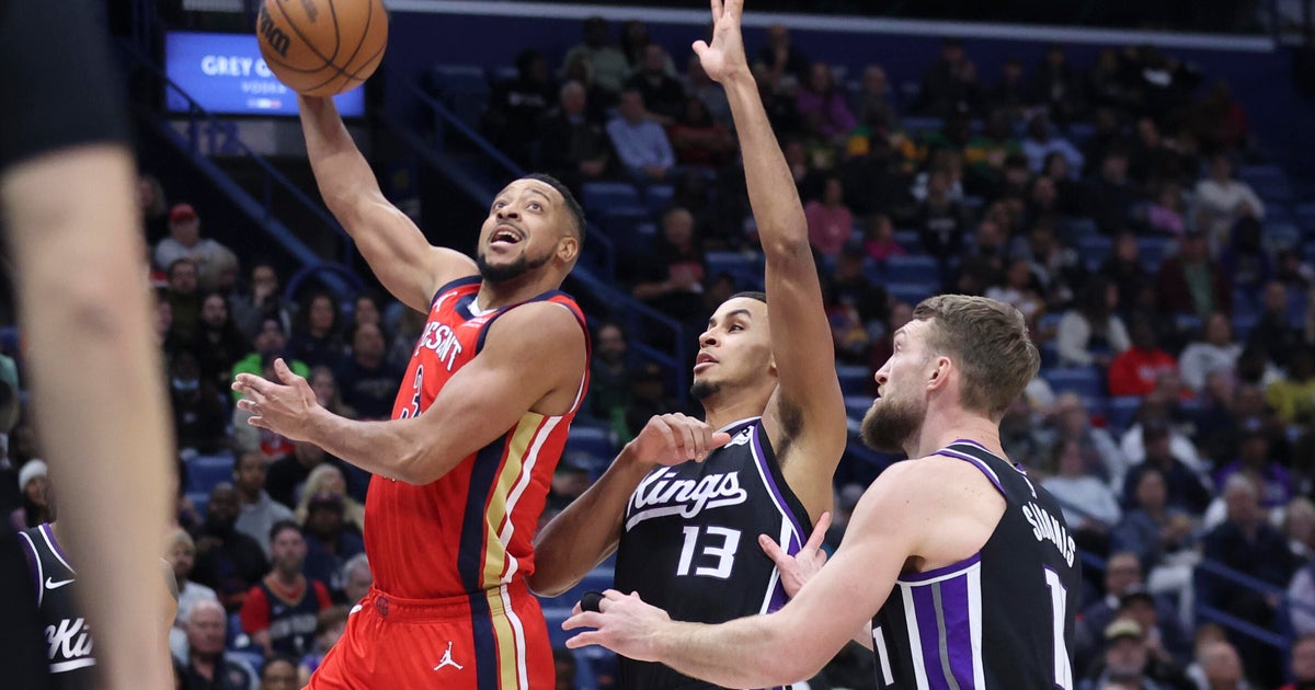McCollum scores 43 points to lift Pelicans over the Kings 140-133 in overtime