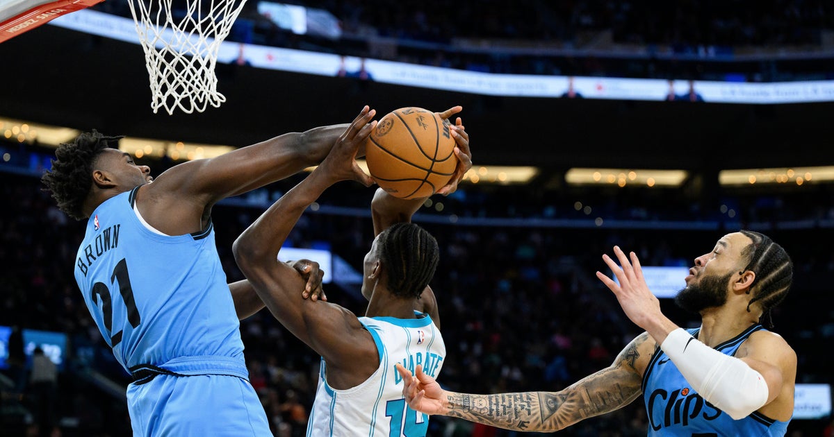 Harden records a double-double to send Clippers past sluggish Charlotte 123-88