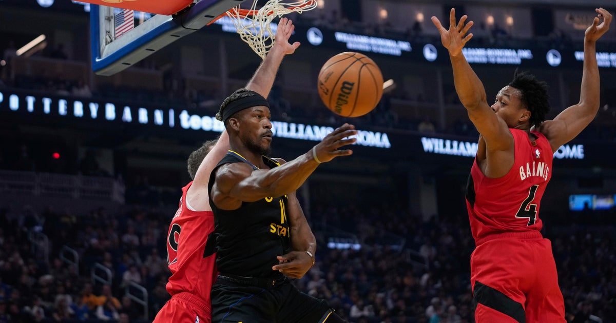 Butler scores 18, but Curry injured in Warriors 117-114 win over Raptors