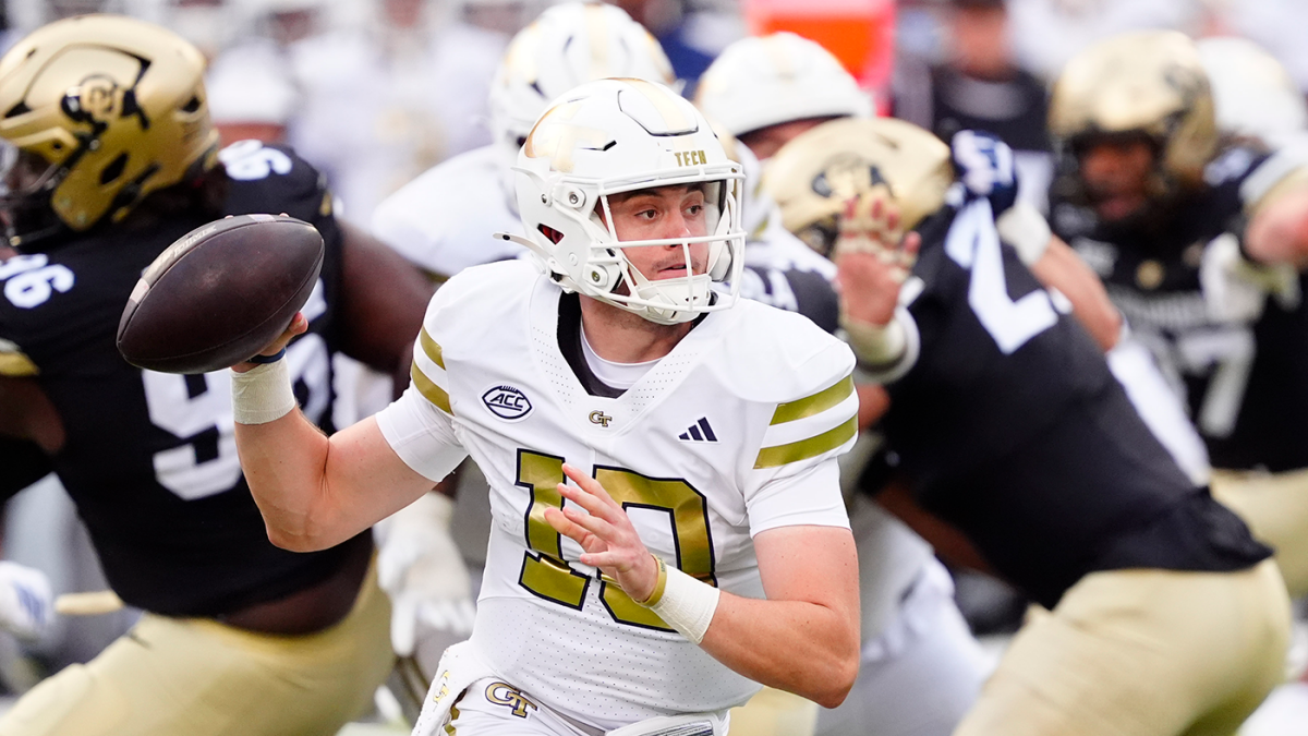 Georgia Tech storms past Colorado as Haynes King runs for three TDs, Deion Sanders loses Year 3 opener